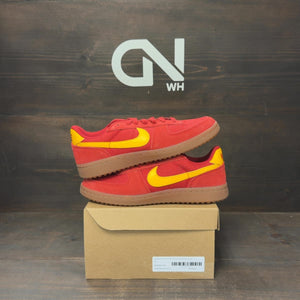 Nike Field General Gym Red Gum Medium Brown Team Gold (GS) Size 6Y (Pre-Owned) - front