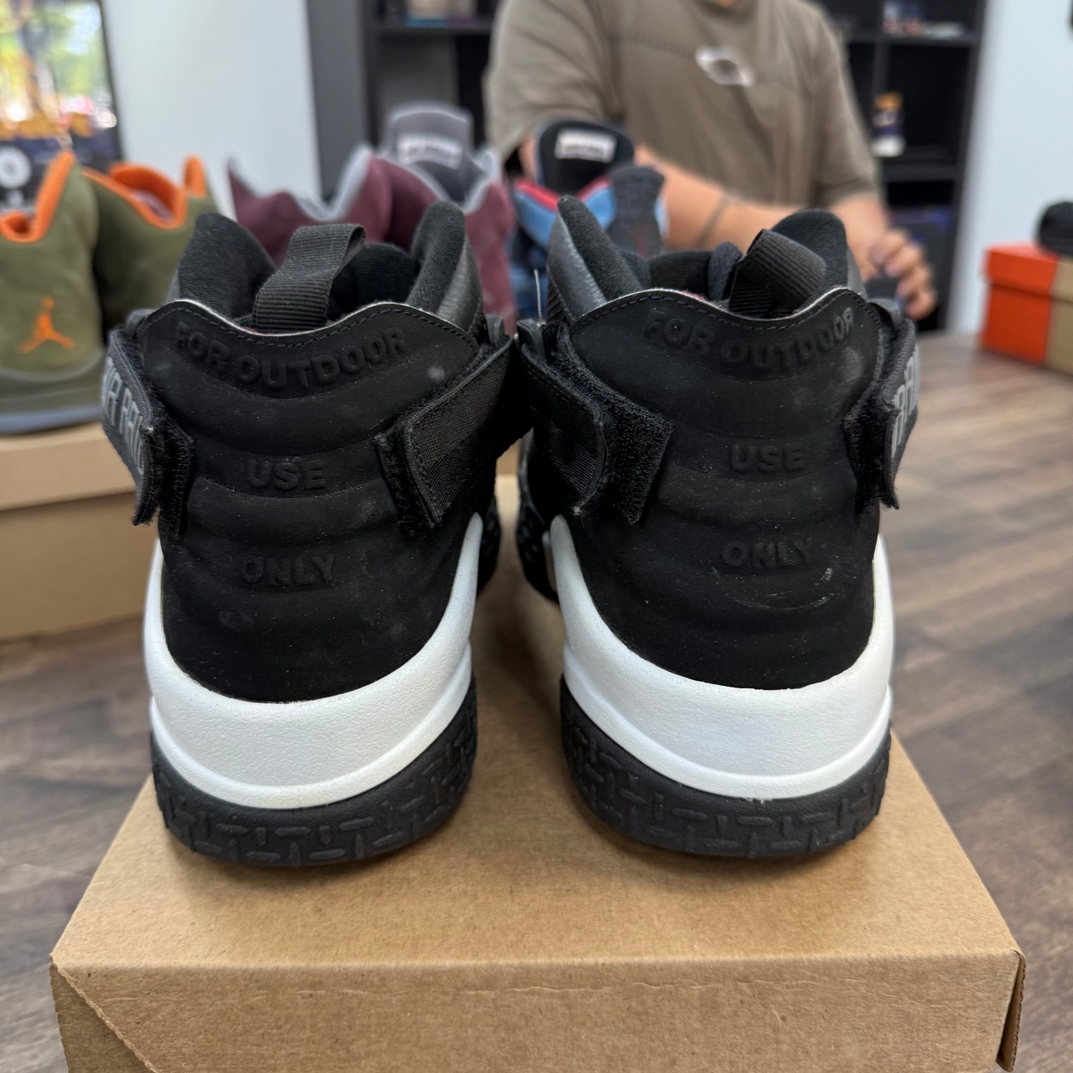 OG Air Raid Black Grey (2020) (USED,No Box)