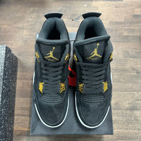 Royalty Jordan 4 Retro (USED)