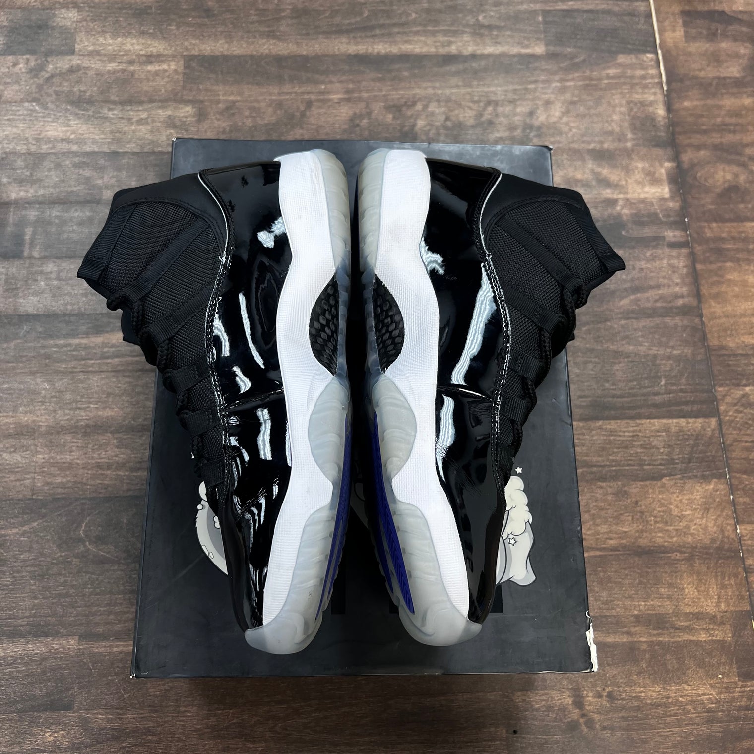 Space Jam Jordan 11 (USED)