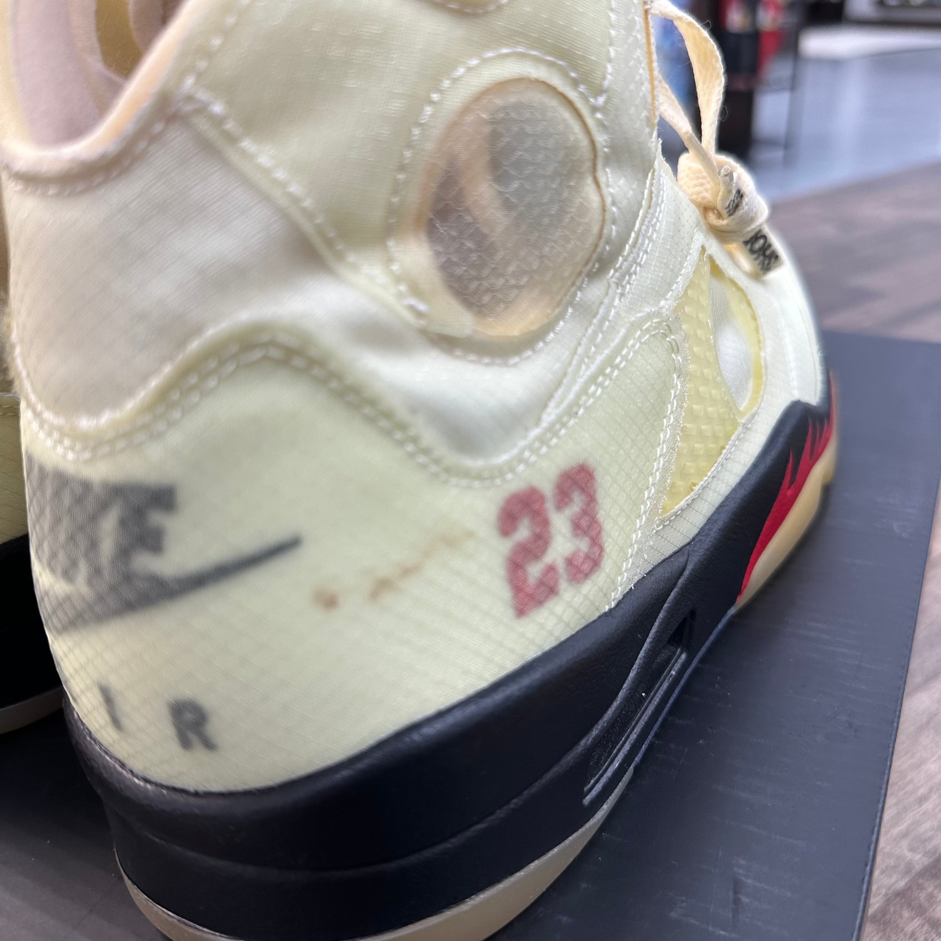 Jordan 5 Retro Off-White Sail (US 13) (Lightly Worn) Size 13 (Pre-Owned) - Image 7