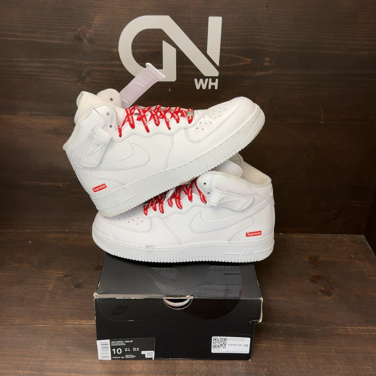 Nike Air Force 1 Mid Supreme White - Image 1