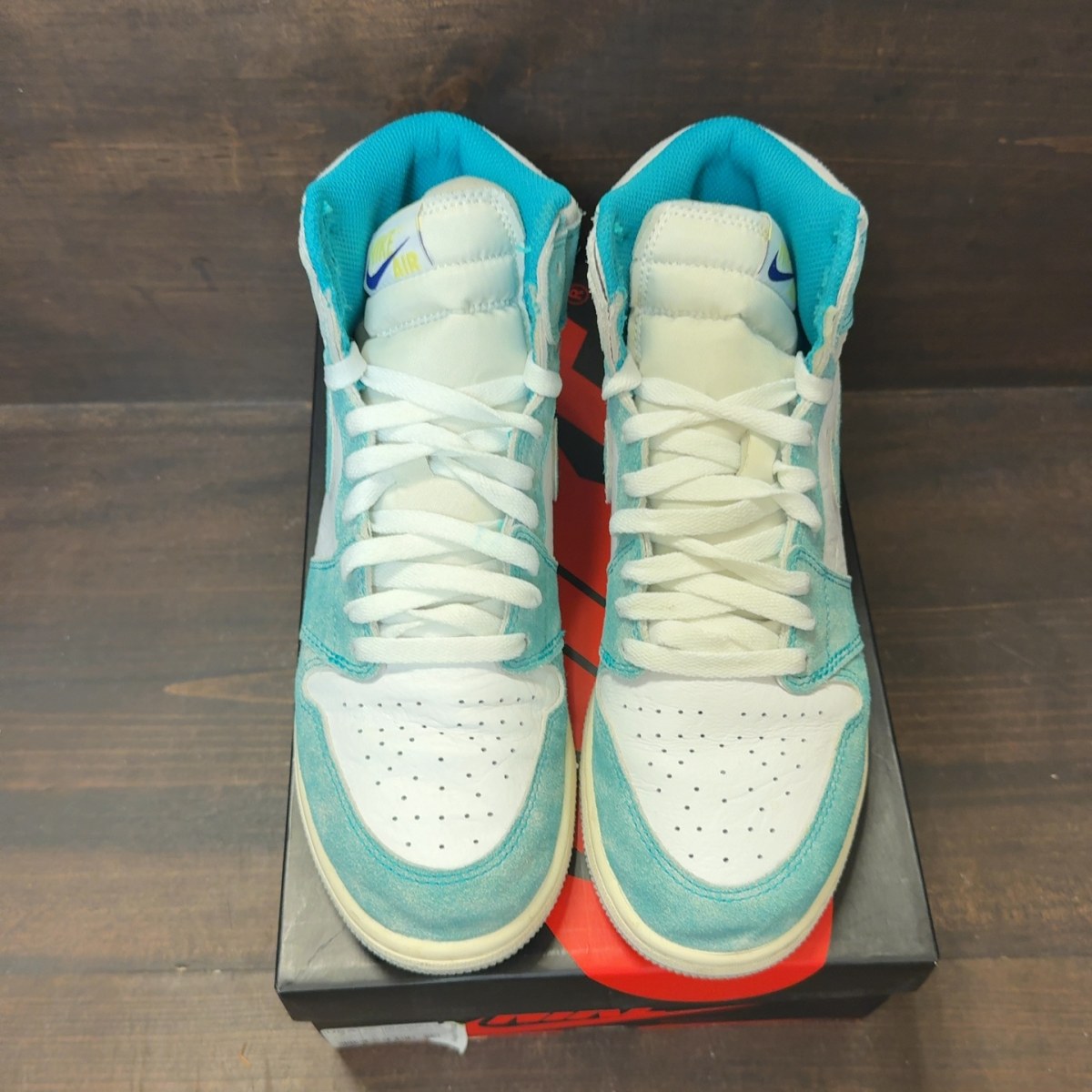 Jordan 1 Retro High Turbo Green (GS) - Image 3
