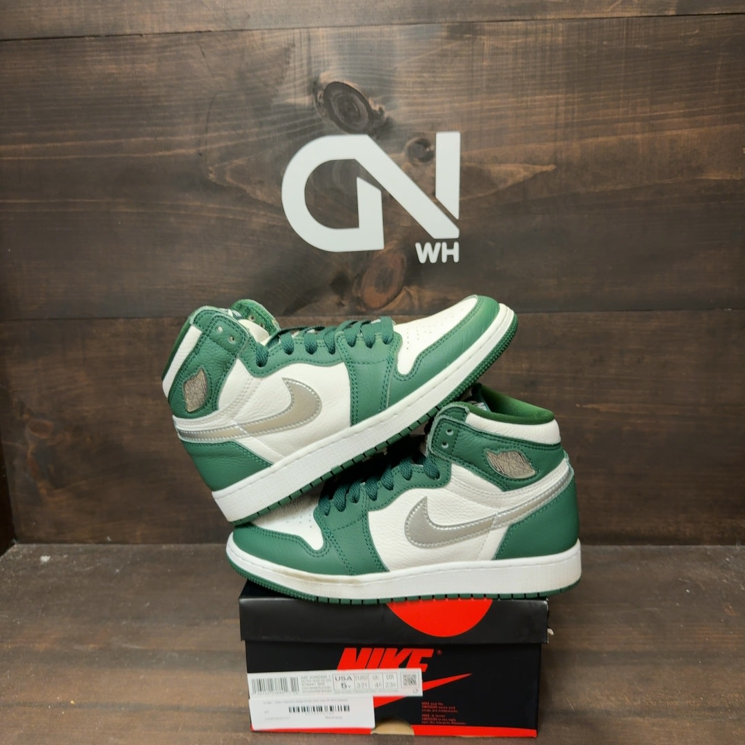 Jordan 1 Retro High OG Gorge Green (GS) - Image 1