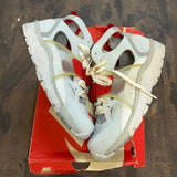 Pure Platinum Red Nike Air Trainer Huarache Size 10 (Pre-Owned) - Image 1