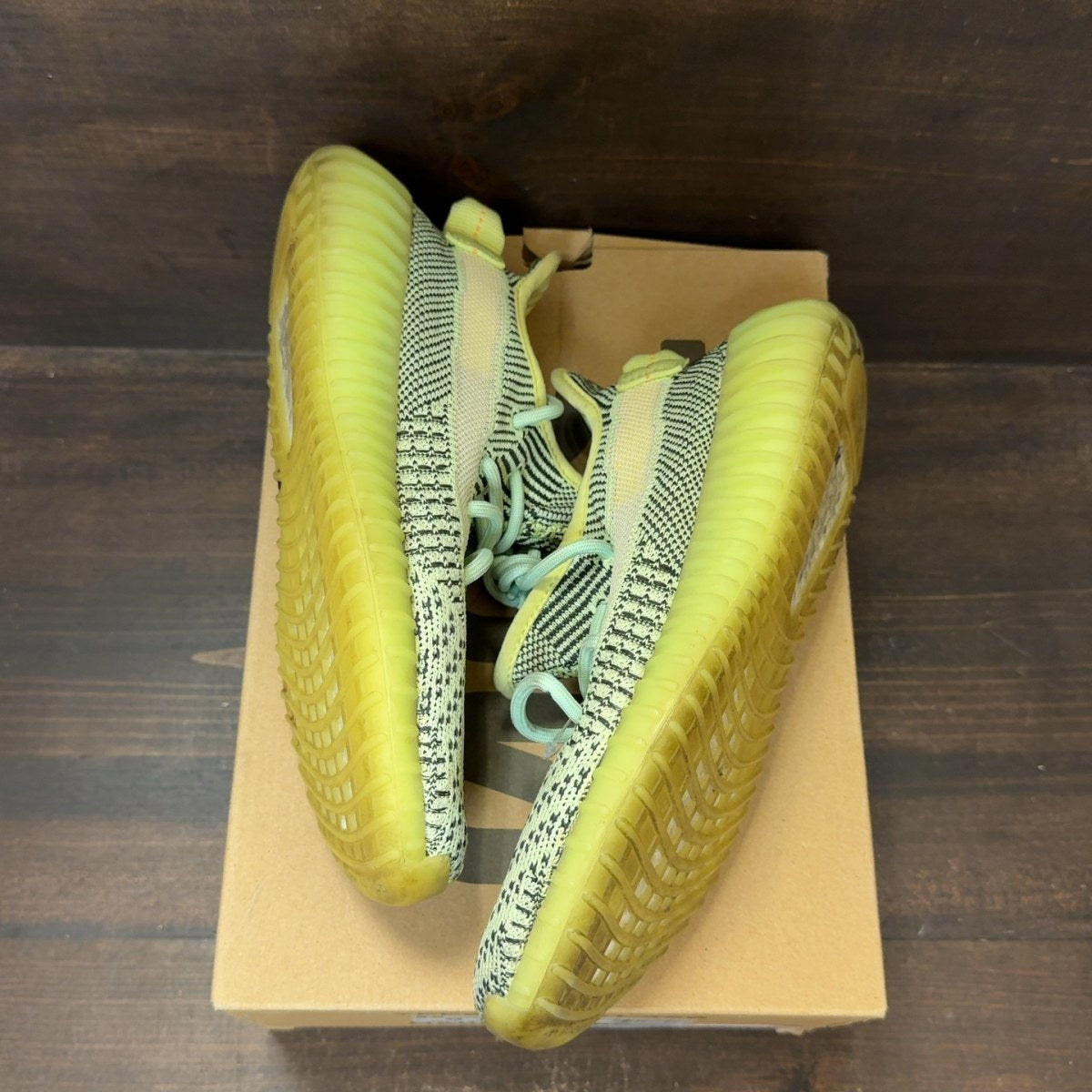 adidas Yeezy Boost 350 V2 Yeezreel (Non-Reflective) - Image 2