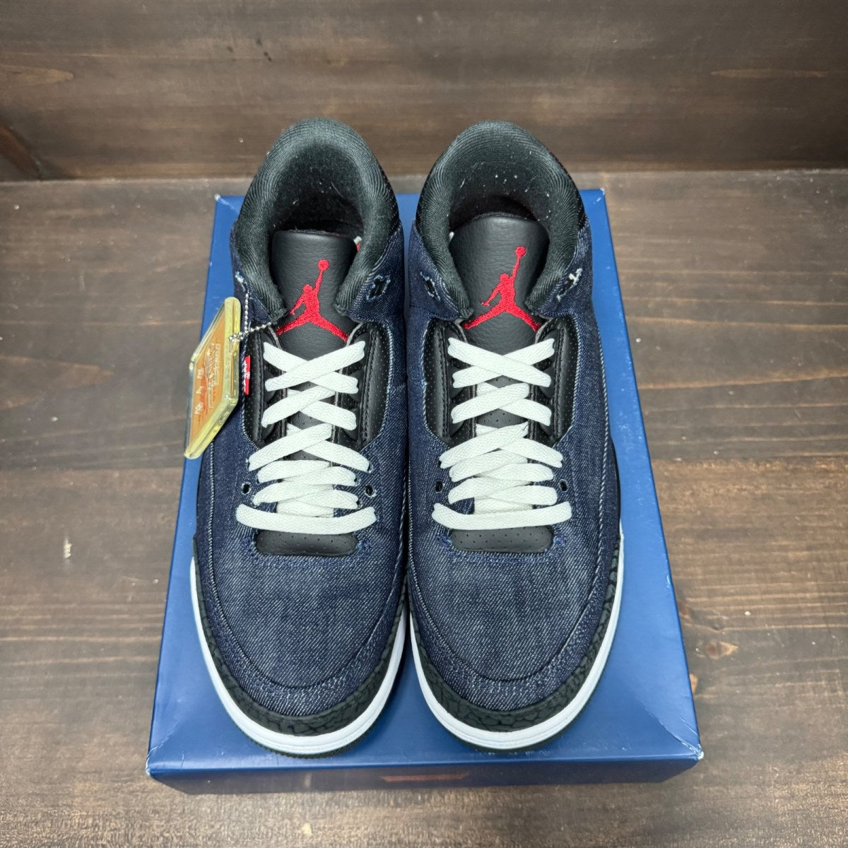 Jordan 3 Retro Levi’s Indigo - Image 3