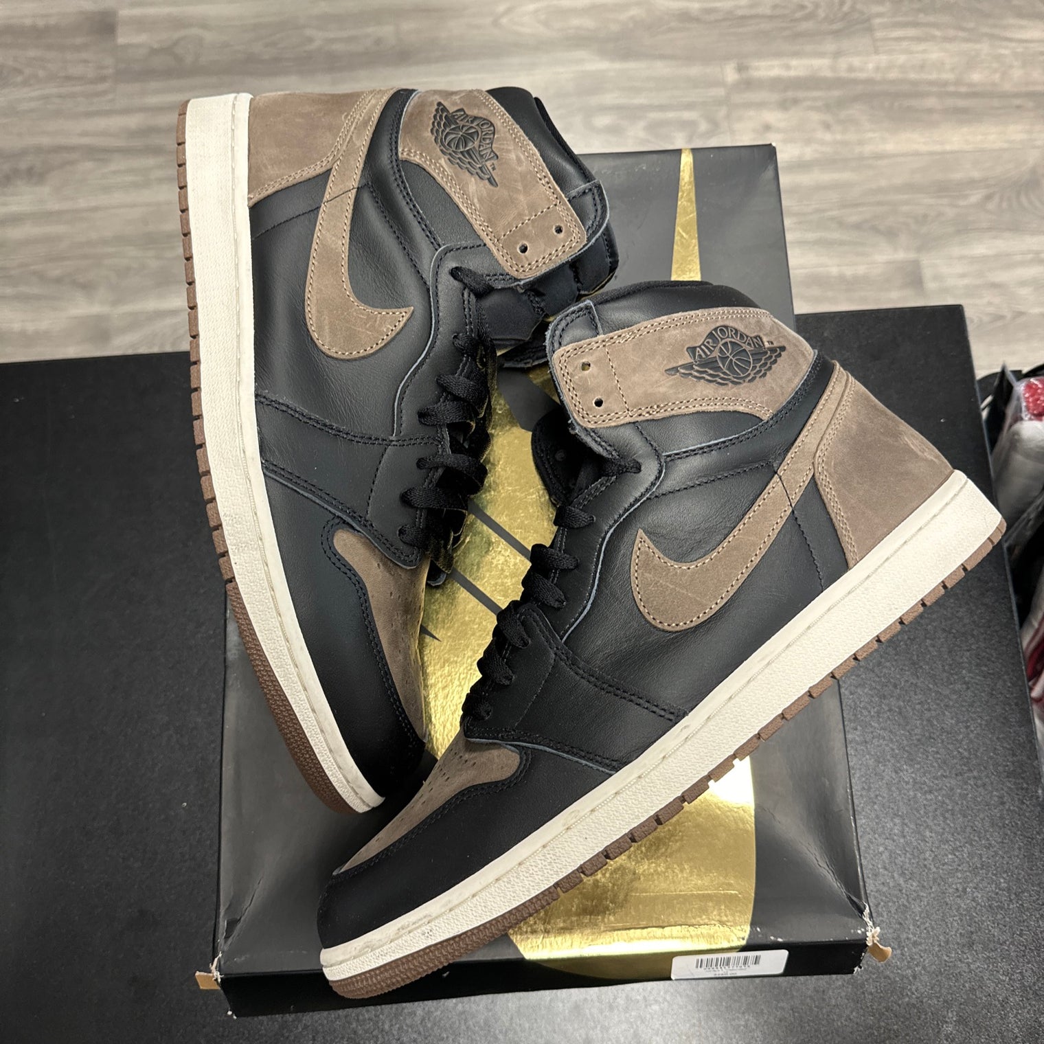 Palomino Jordan 1 High (USED)
