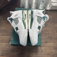 Oxidized Green Jordan 4 Retro (USED)