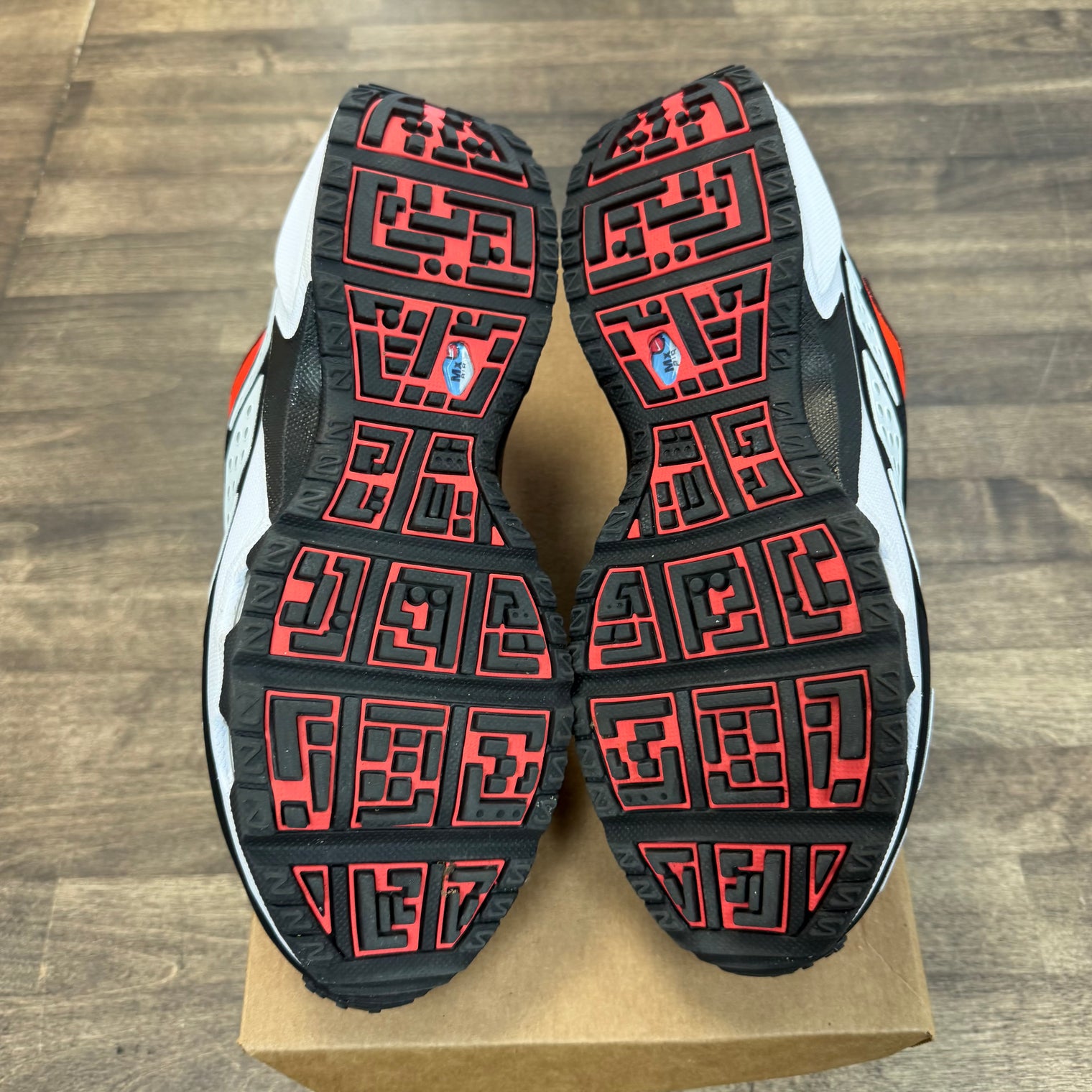 Nike Air Max Sunder Bright Crimson (Women's) (USED, No Box)