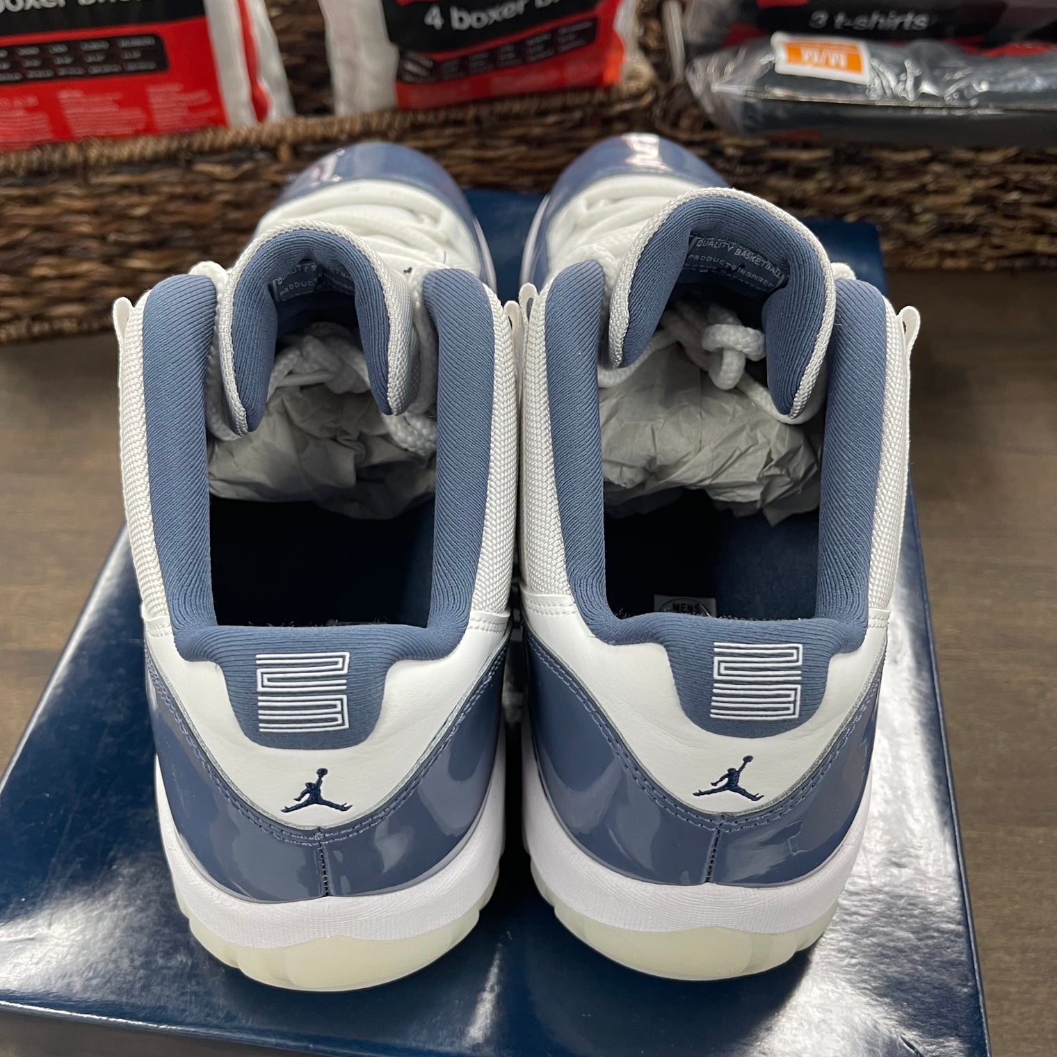 Diffused Blue Jordan 11 Low (USED)