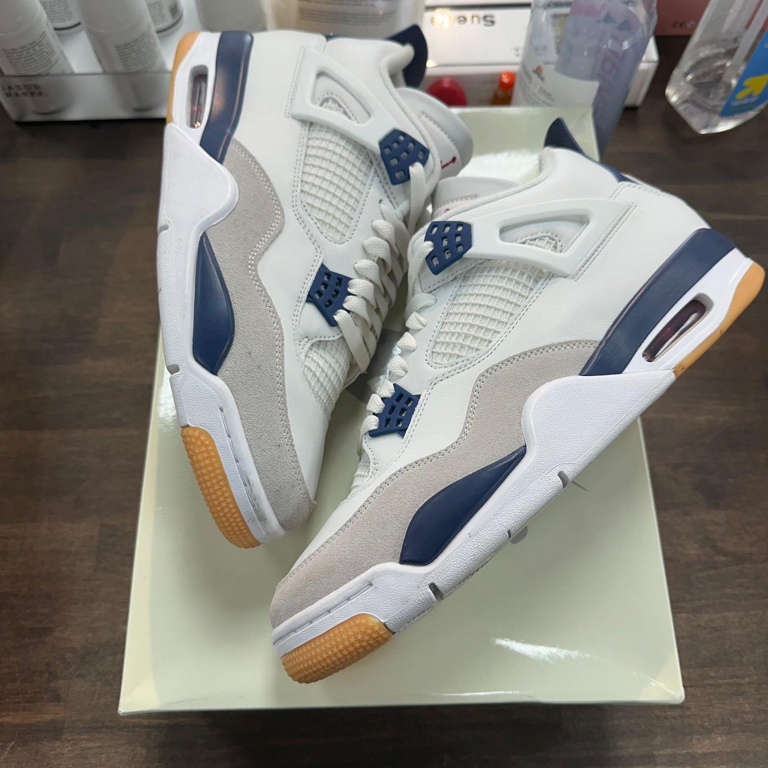 Navy Jordan 4 SB (USED)