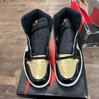Patent Gold Jordan 1 High (USED)