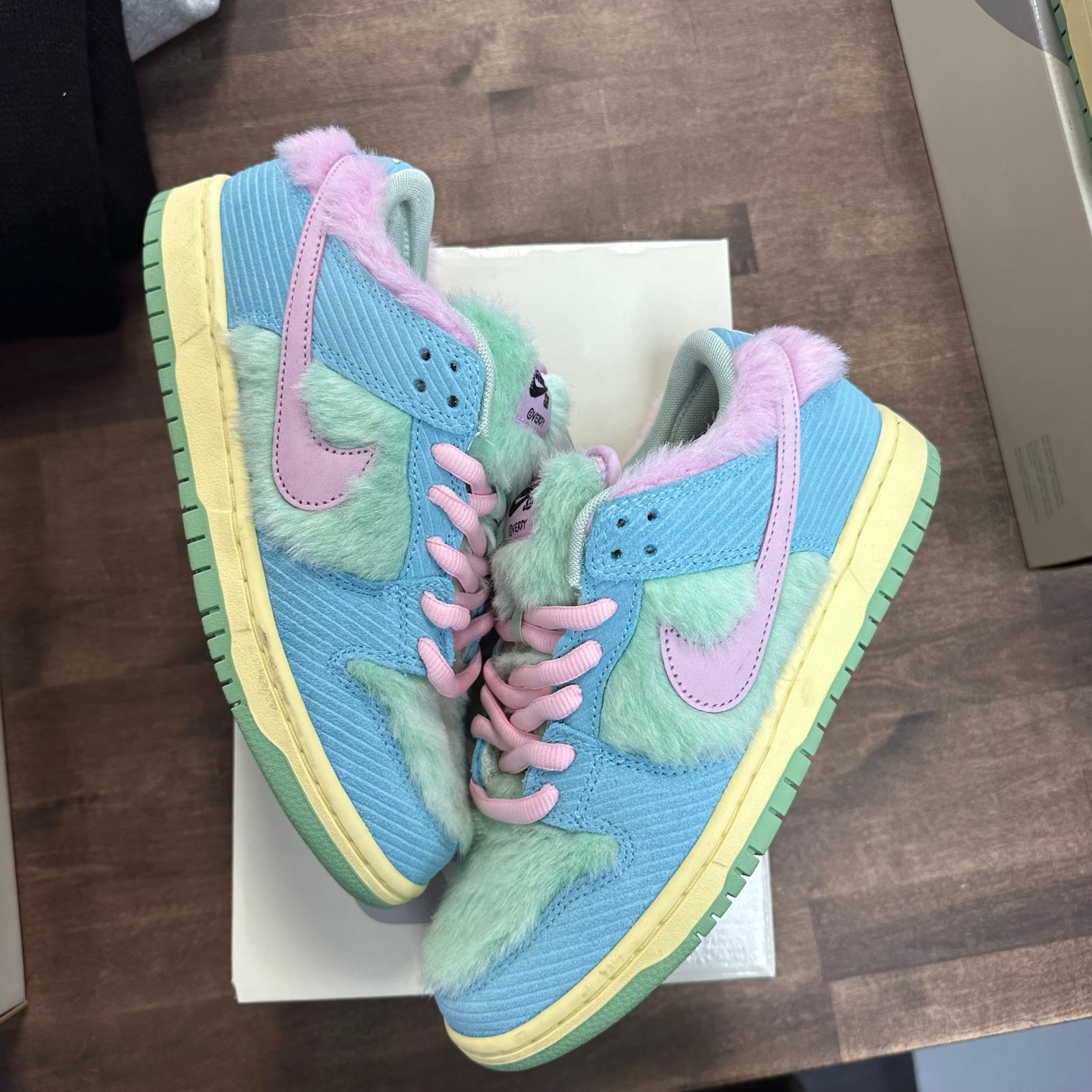 Verdy Visty SB Dunk Low (USED)