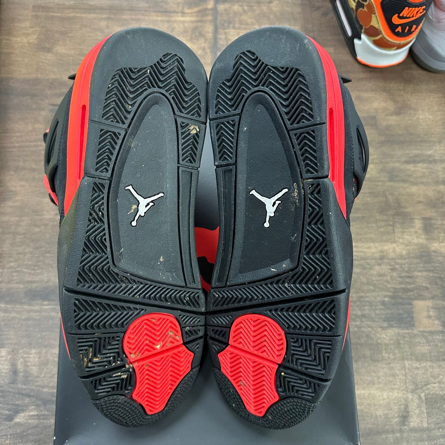 Red Thunder Jordan 4 Retro (USED)