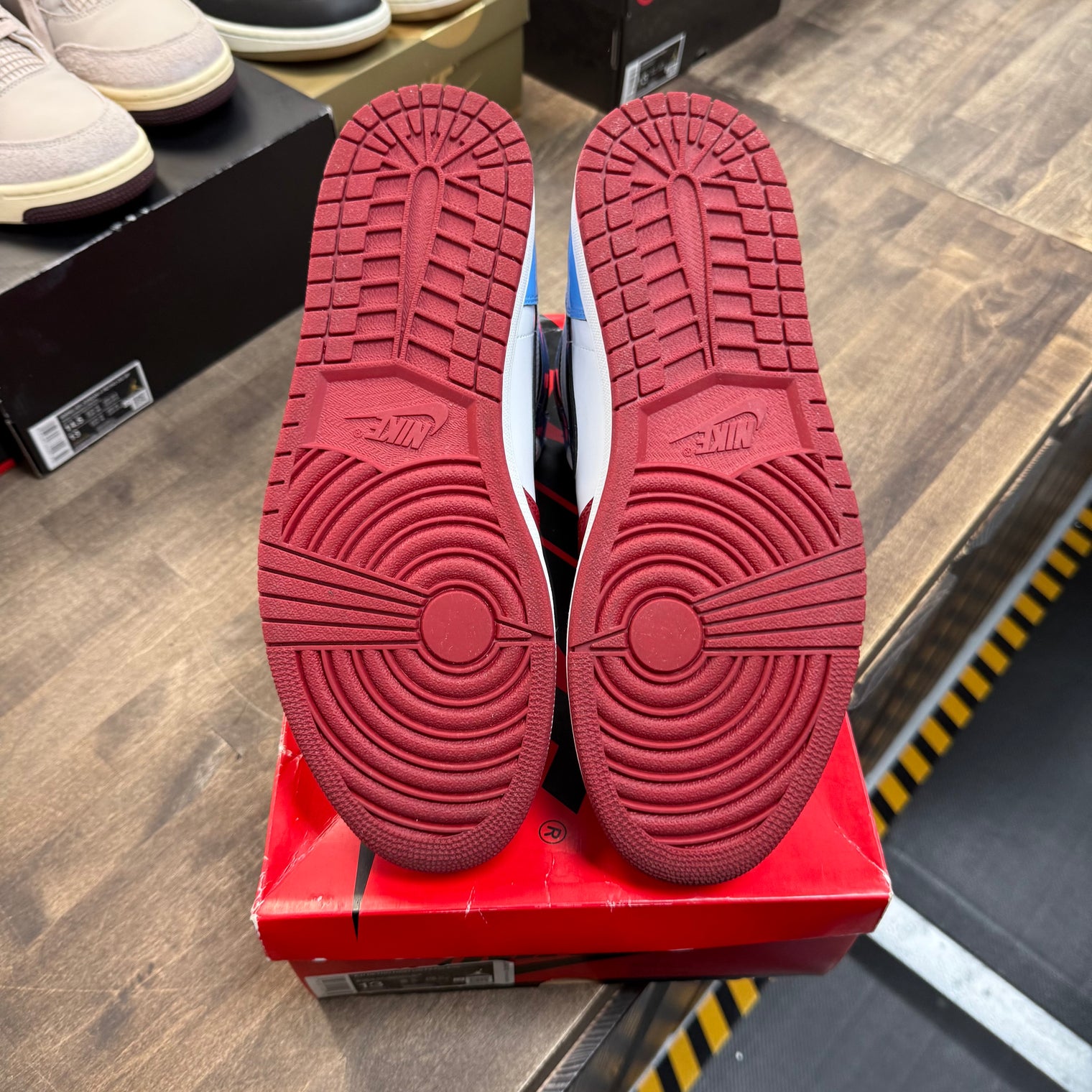 Fearless UNC Jordan 1 High (USED)