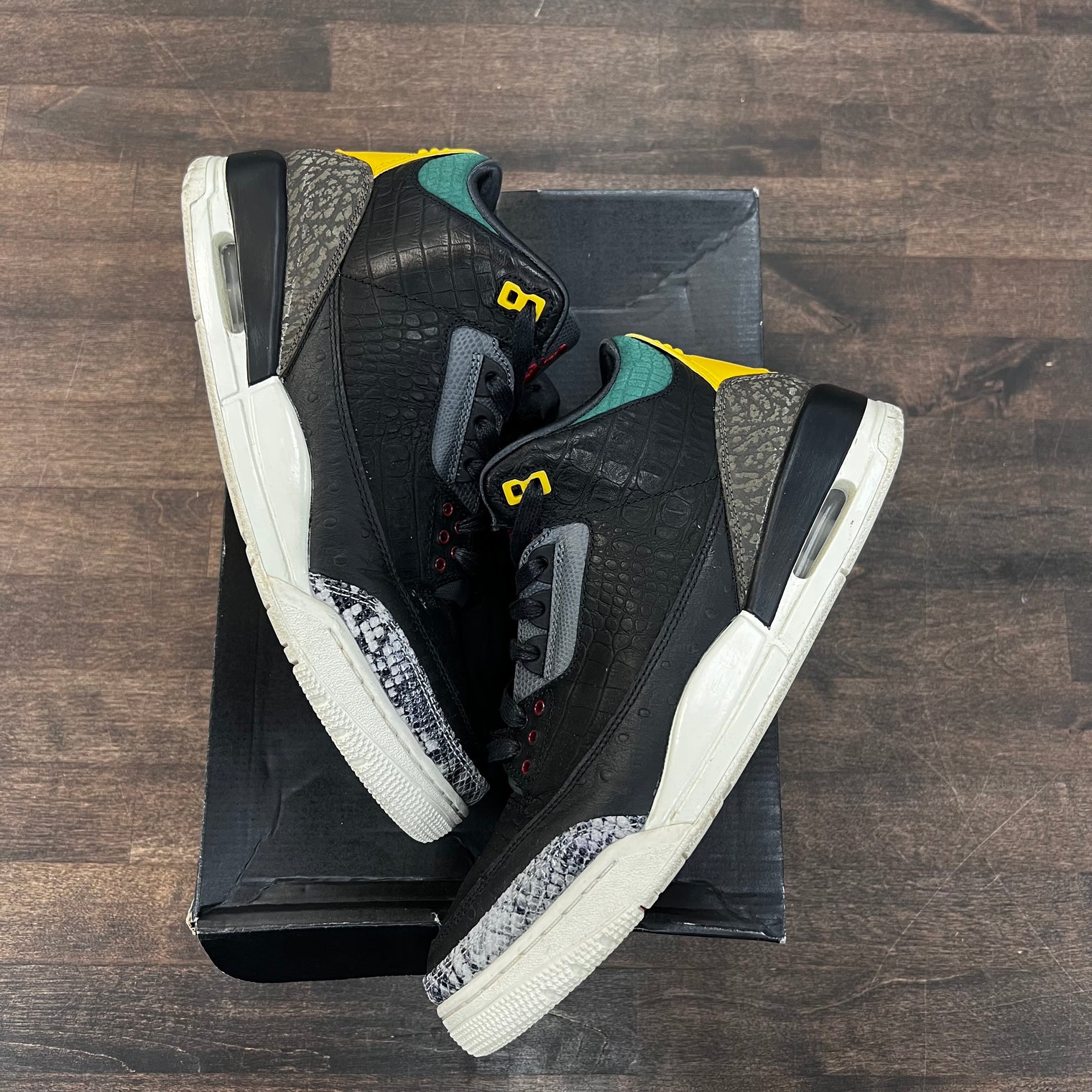 Animal Instinct 2.0 Jordan 3 Retro (USED)