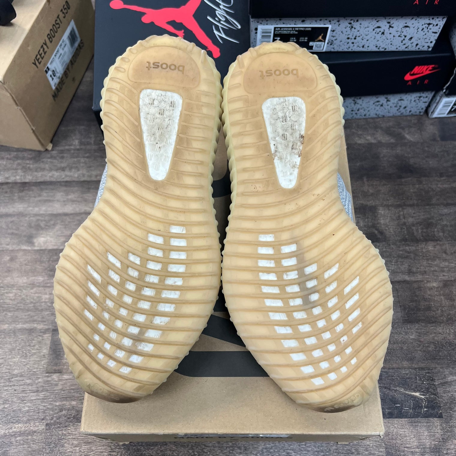 Lundmark Yeezy 350 (USED)