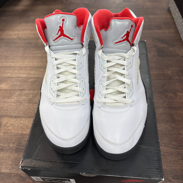 Fire Red Jordan 5 (USED)