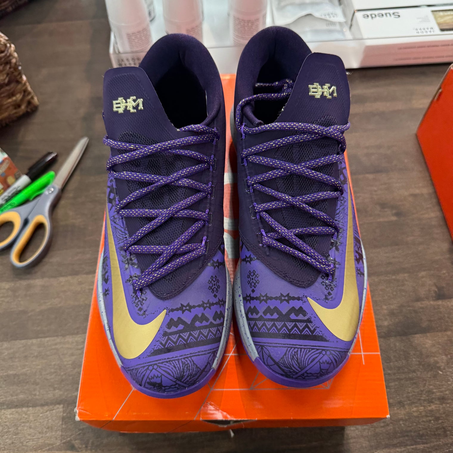 KD 6 Black History Month BHM (Lightly Worn)