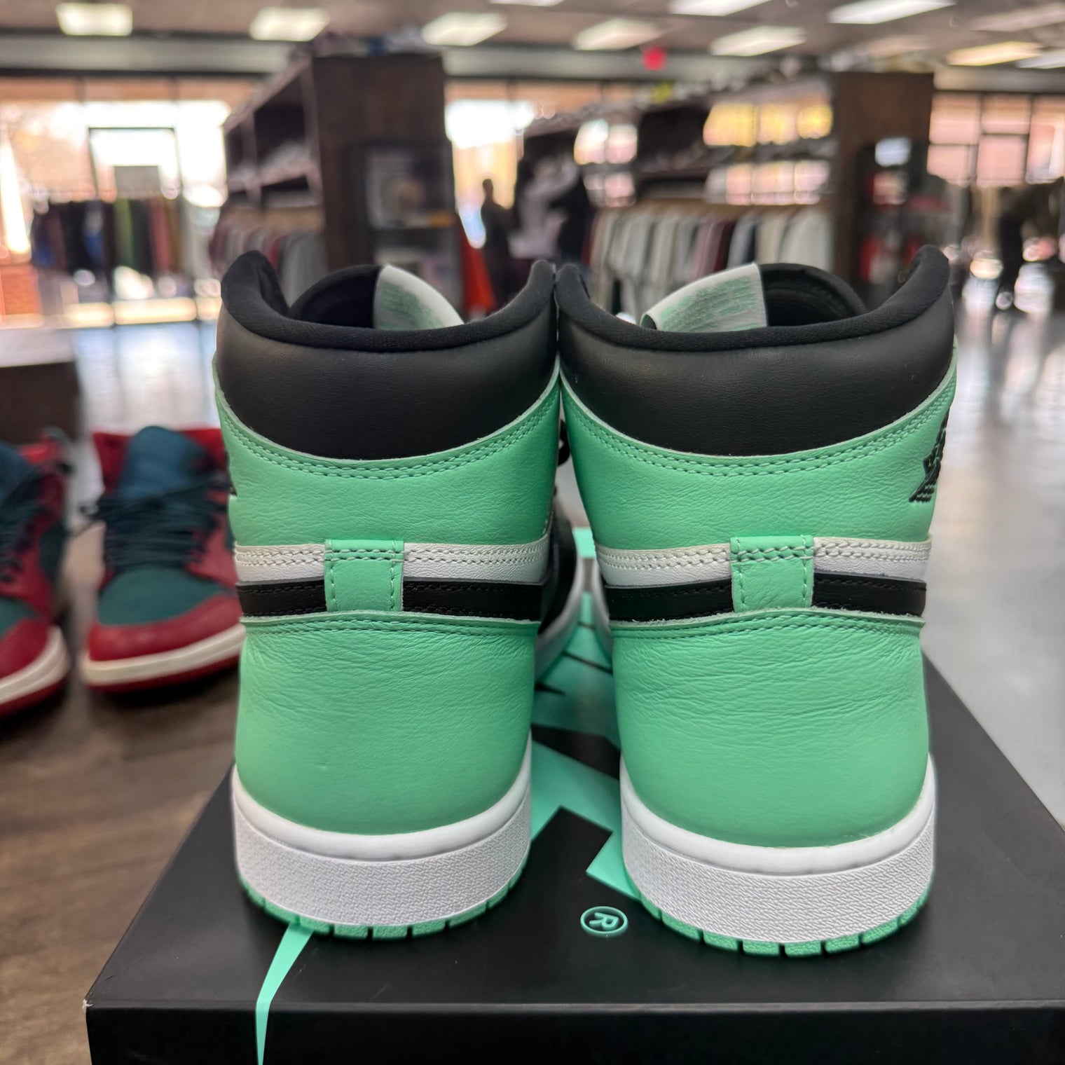 Green Glow Jordan 1 High OG (Lightly Worn)
