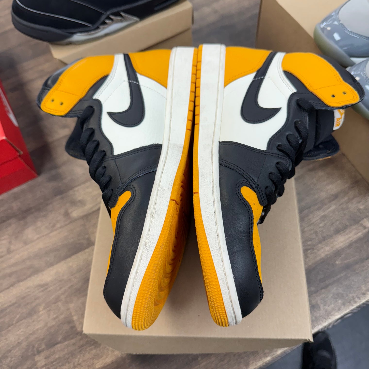 Taxi Yellow Toe Jordan 1 High (USED, No Box)
