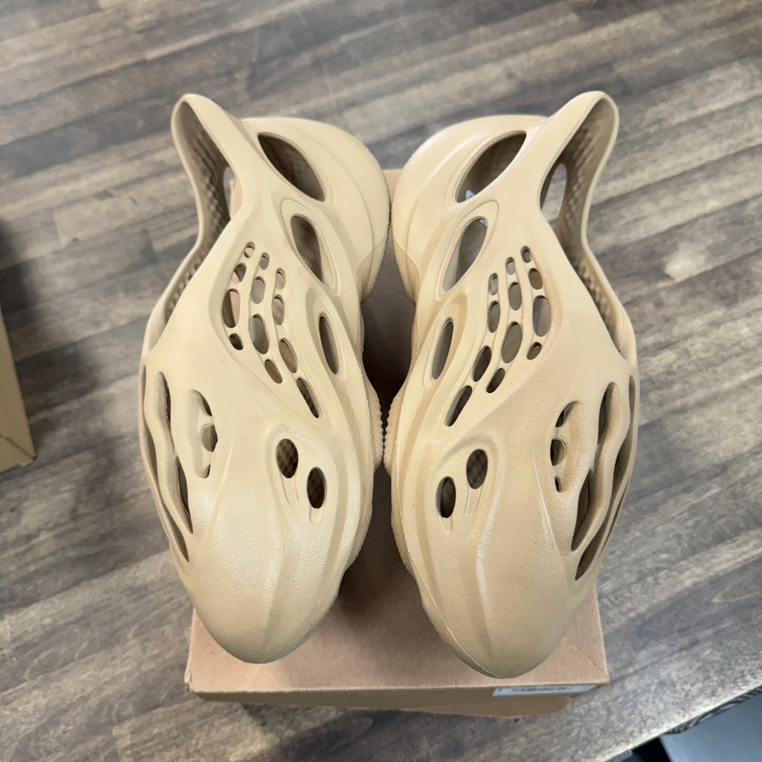 Ochre Yeezy Foam RNNR (USED)