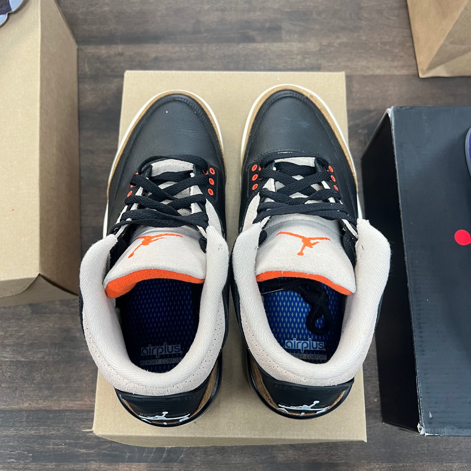 Desert Elephant Jordan 3 (USED, No Box, No Insoles)