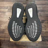 Core Red Stripe Yeezy 350 (Lightly Worn)