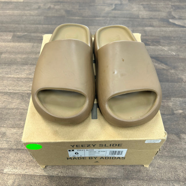 Core Yeezy Slide Original Release (USED)
