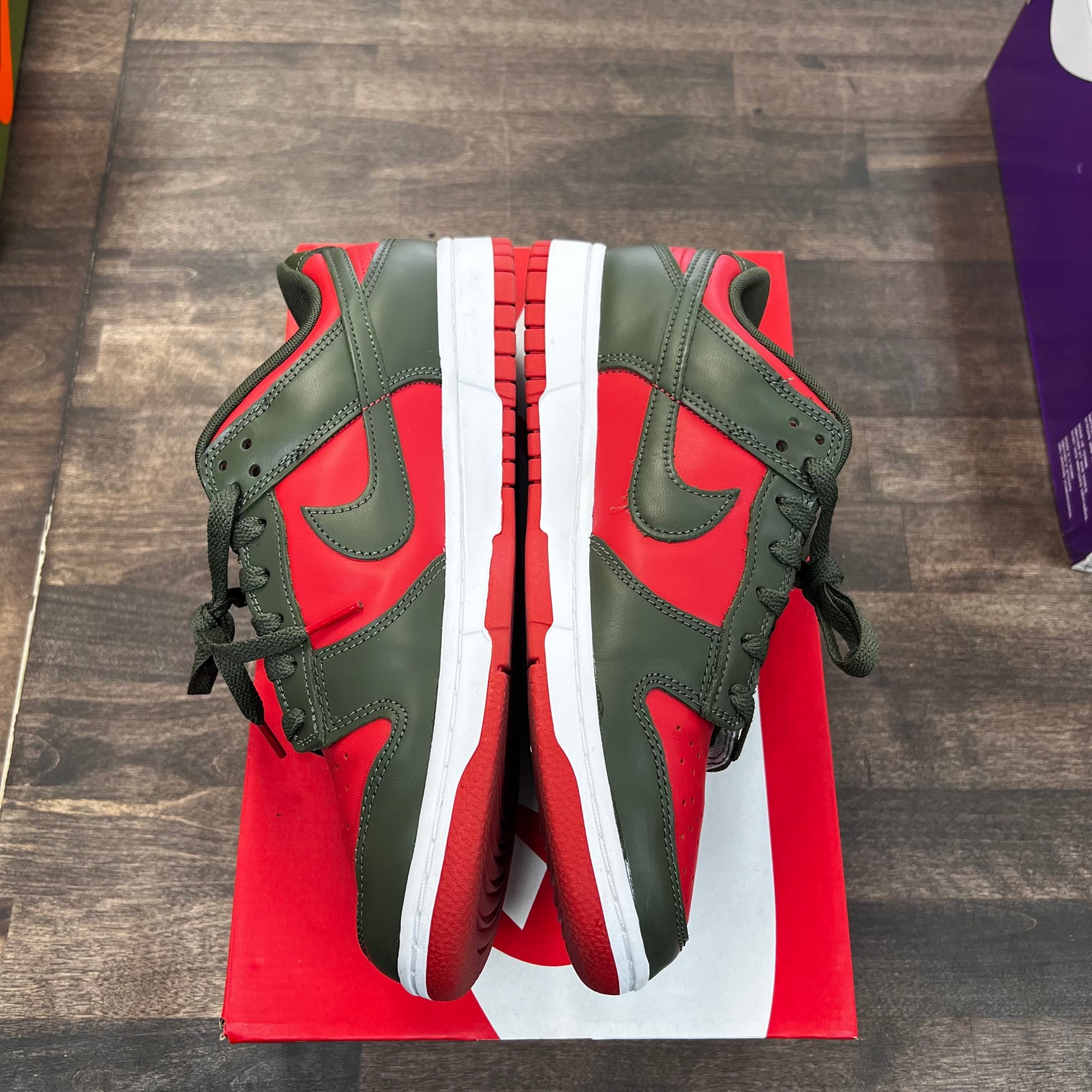 Khaki Red Dunk Low (USED)