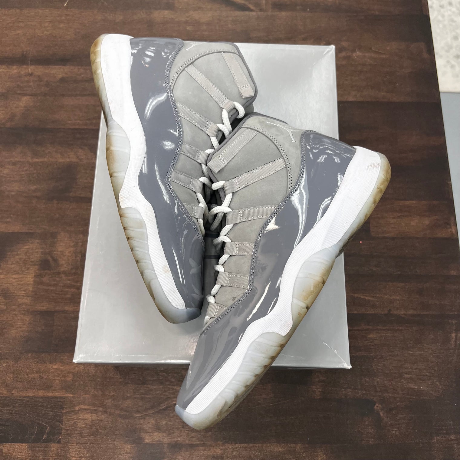 Jordan 11 Cool Grey (USED)