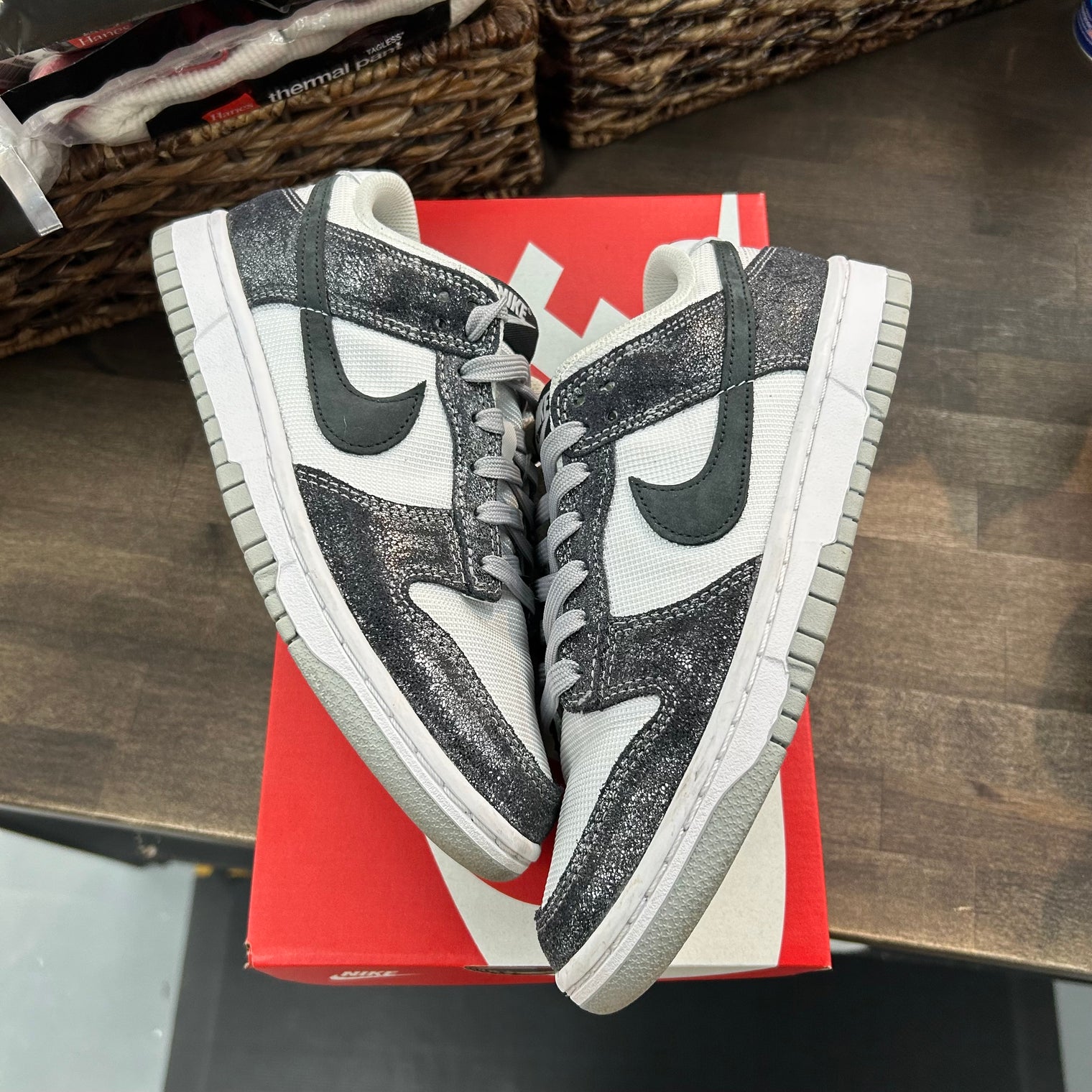 Golden Gals Metallic Silver Dunk Low (W) (USED)