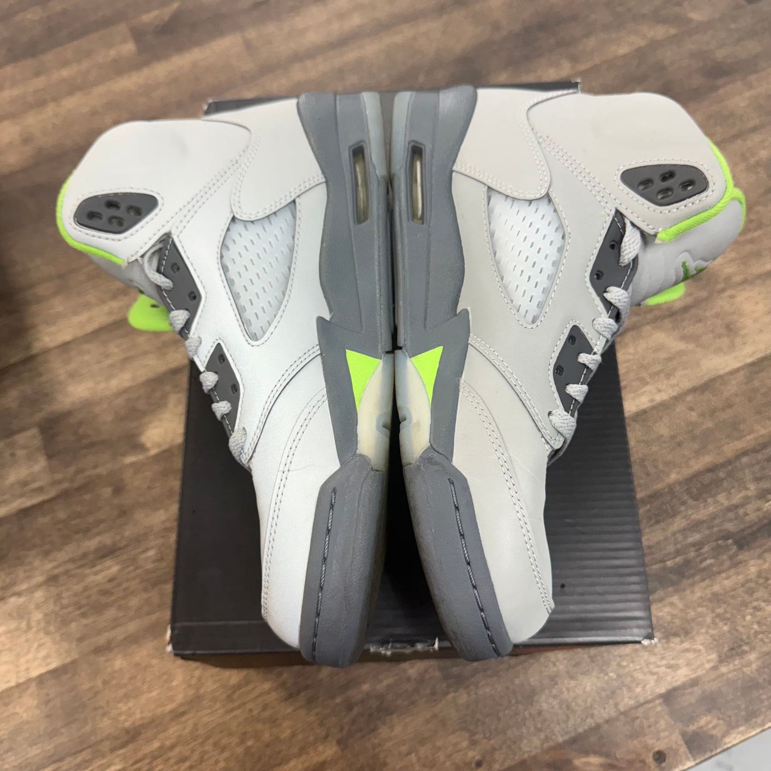 Green Bean Jordan 5 Retro (GS) (USED)