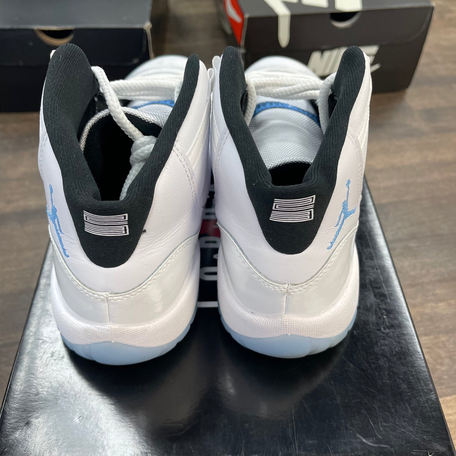Legend Blue Jordan 11 (2024) (GS) (USED)