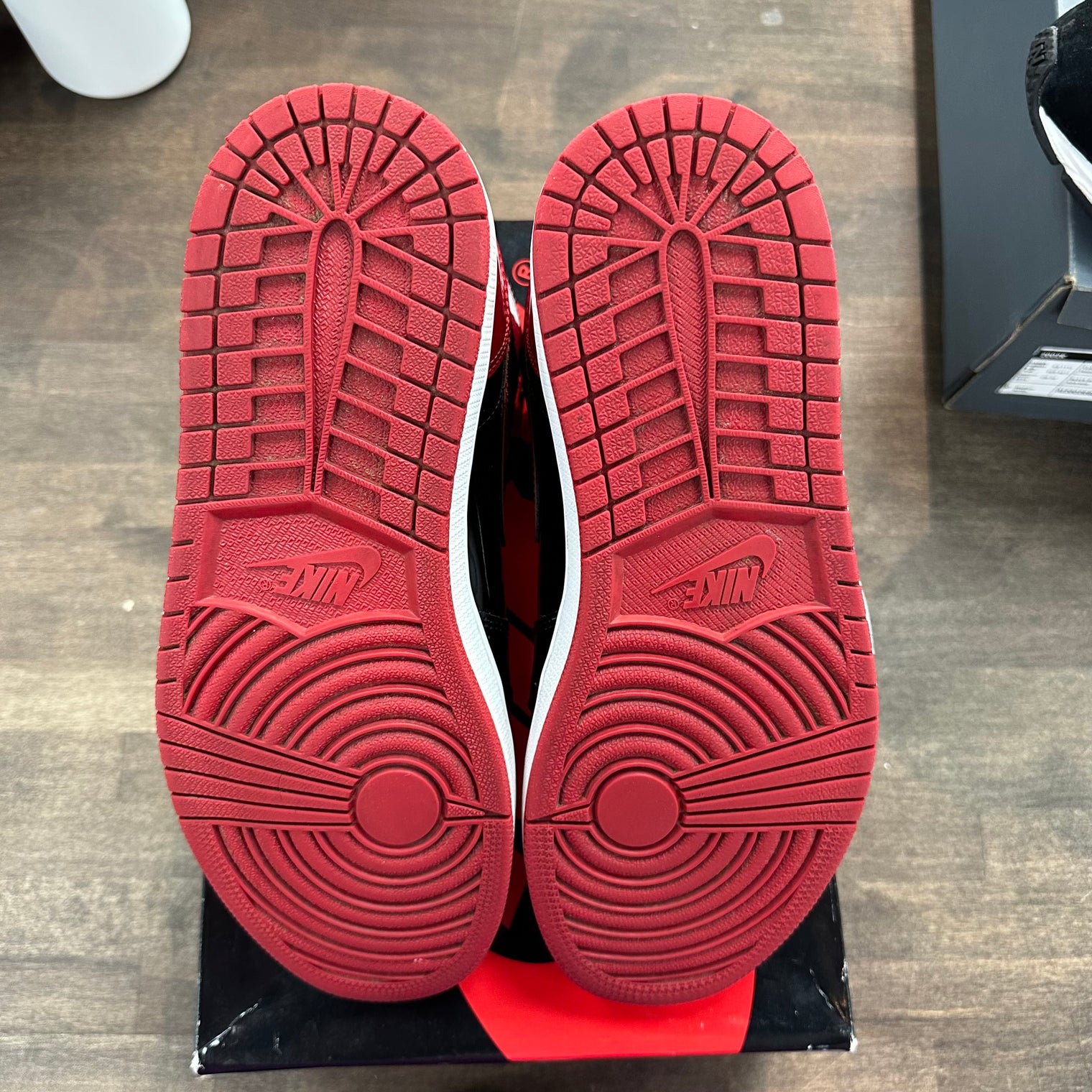 Patent Bred Jordan 1 High (USED)