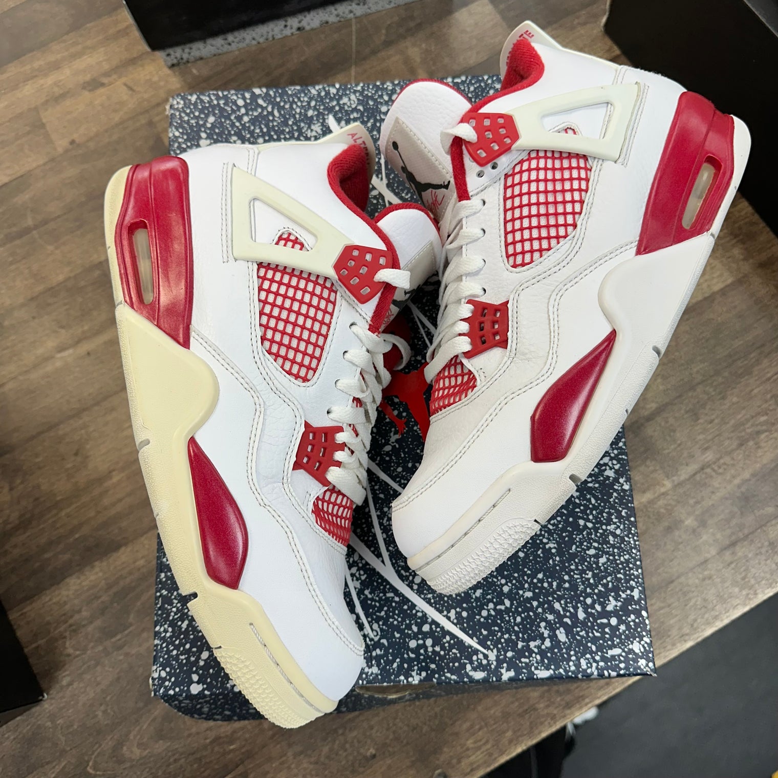 Alternate 89 Jordan 4 Retro (Used, Replacement Box)