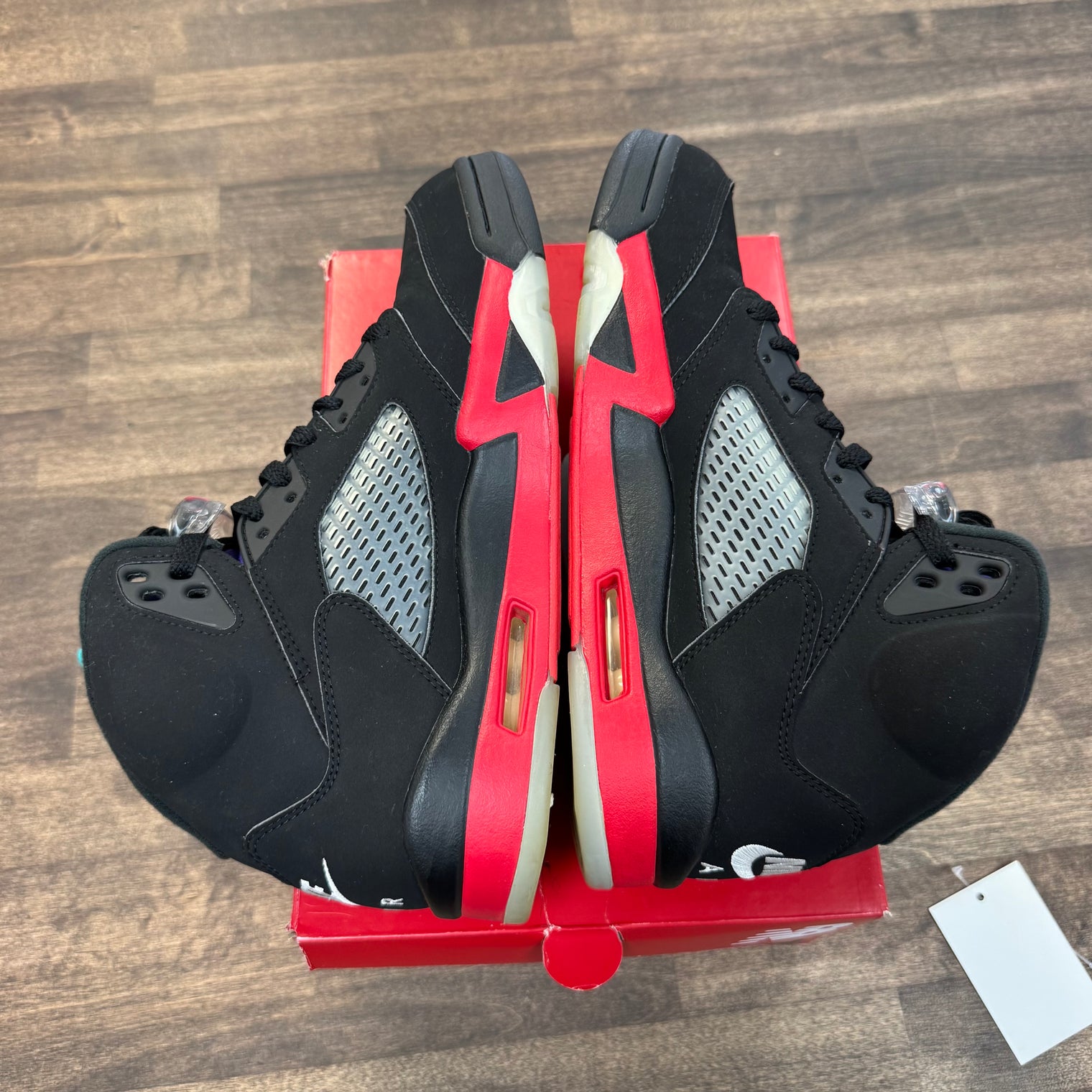 Top 3 Jordan 5 Retro (USED, No Box)