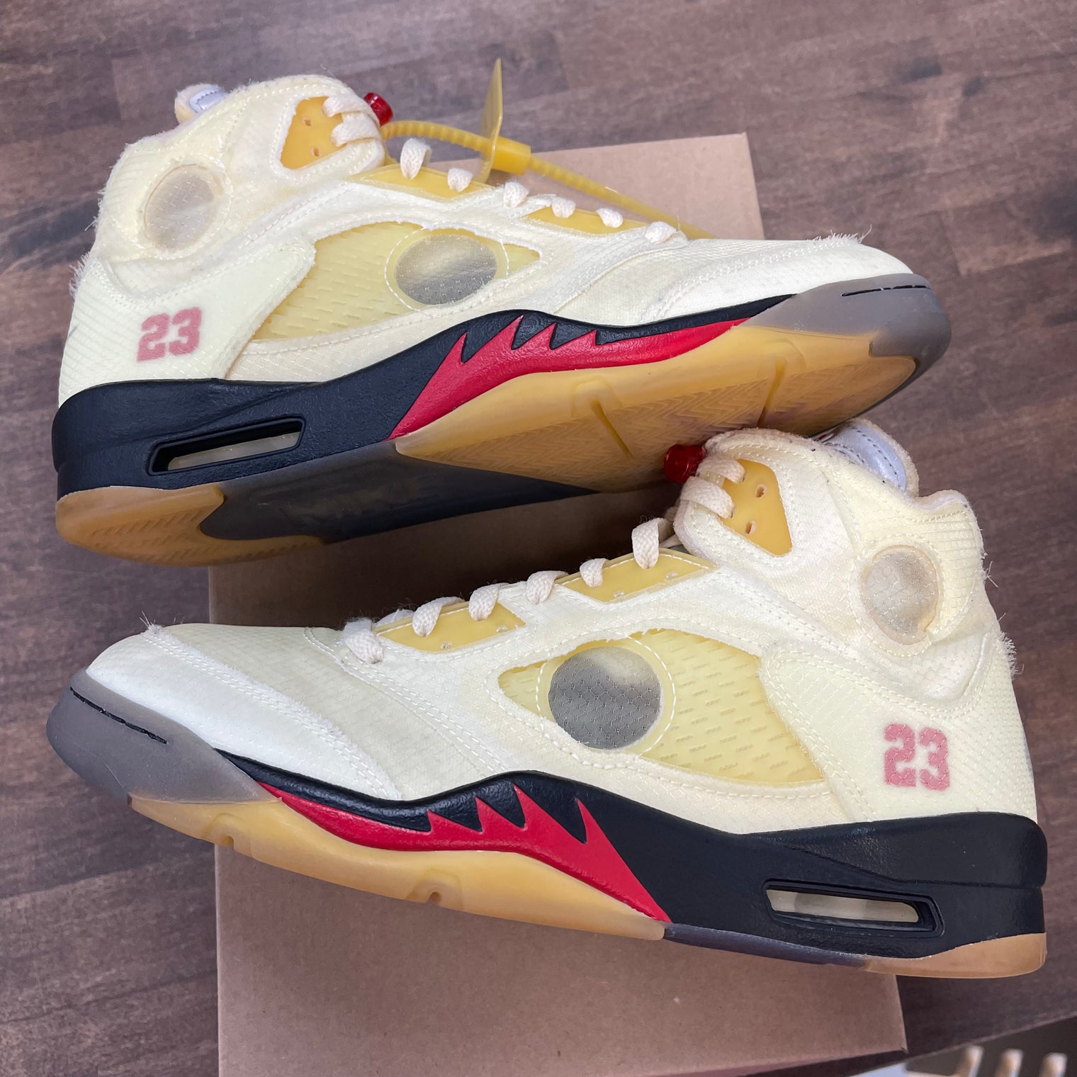 Off-White Sail Jordan 5 (USED, No Box)