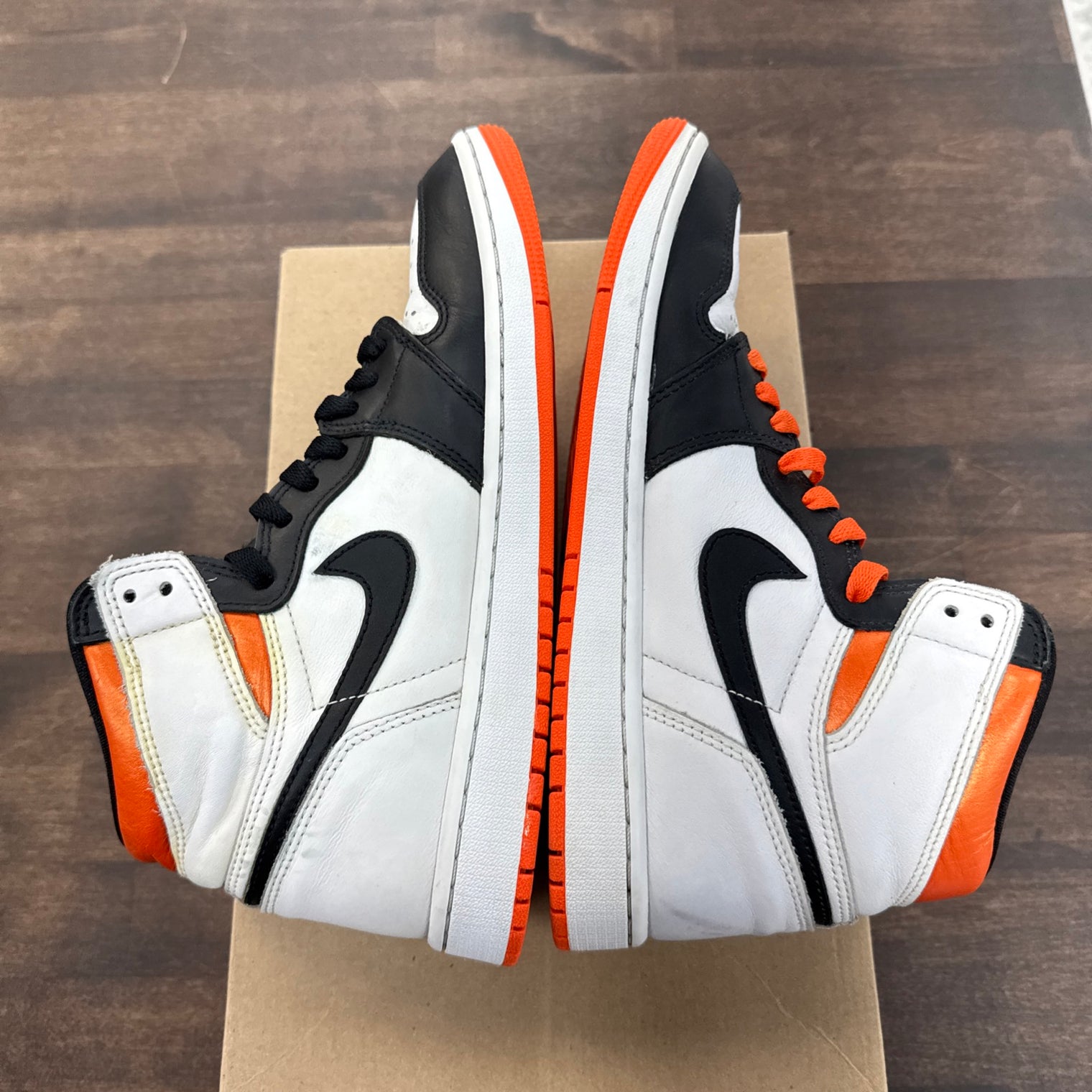 Electric Orange Jordan 1 High (USED, No Box, No Insoles)