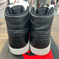 Cyber Monday Jordan 1 High (USED)