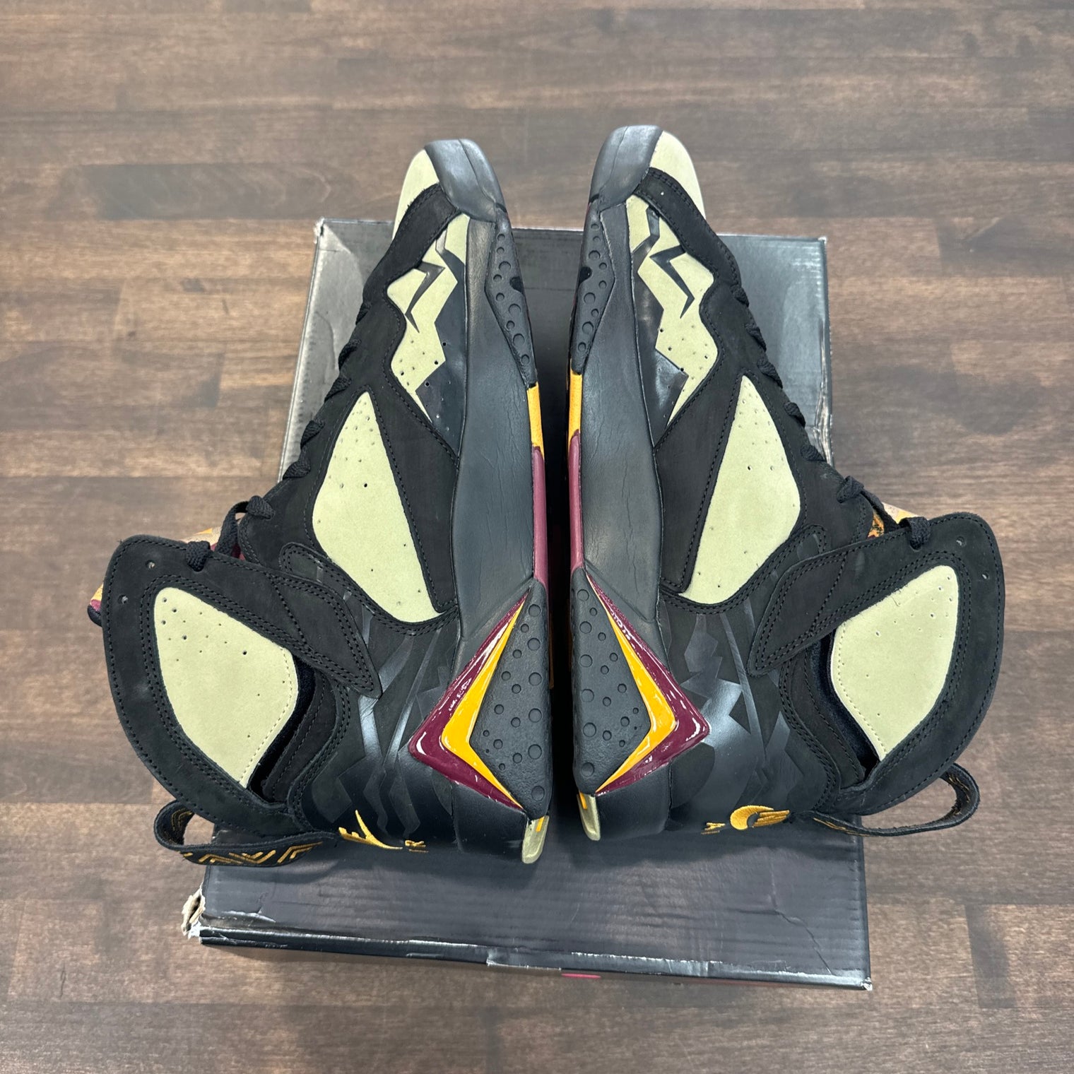 Black Olive Jordan 7 Retro (USED)