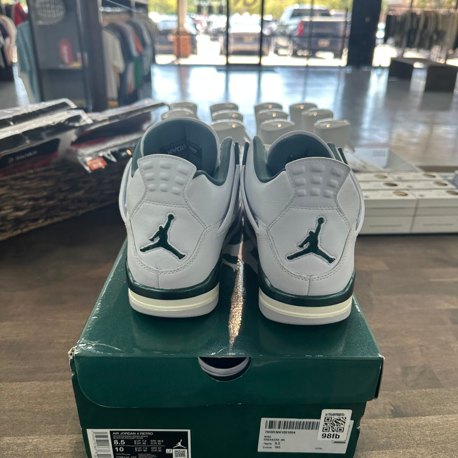 Oxidized Green Jordan 4 Retro (USED)