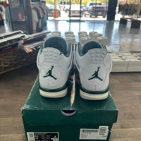 Oxidized Green Jordan 4 Retro (USED)