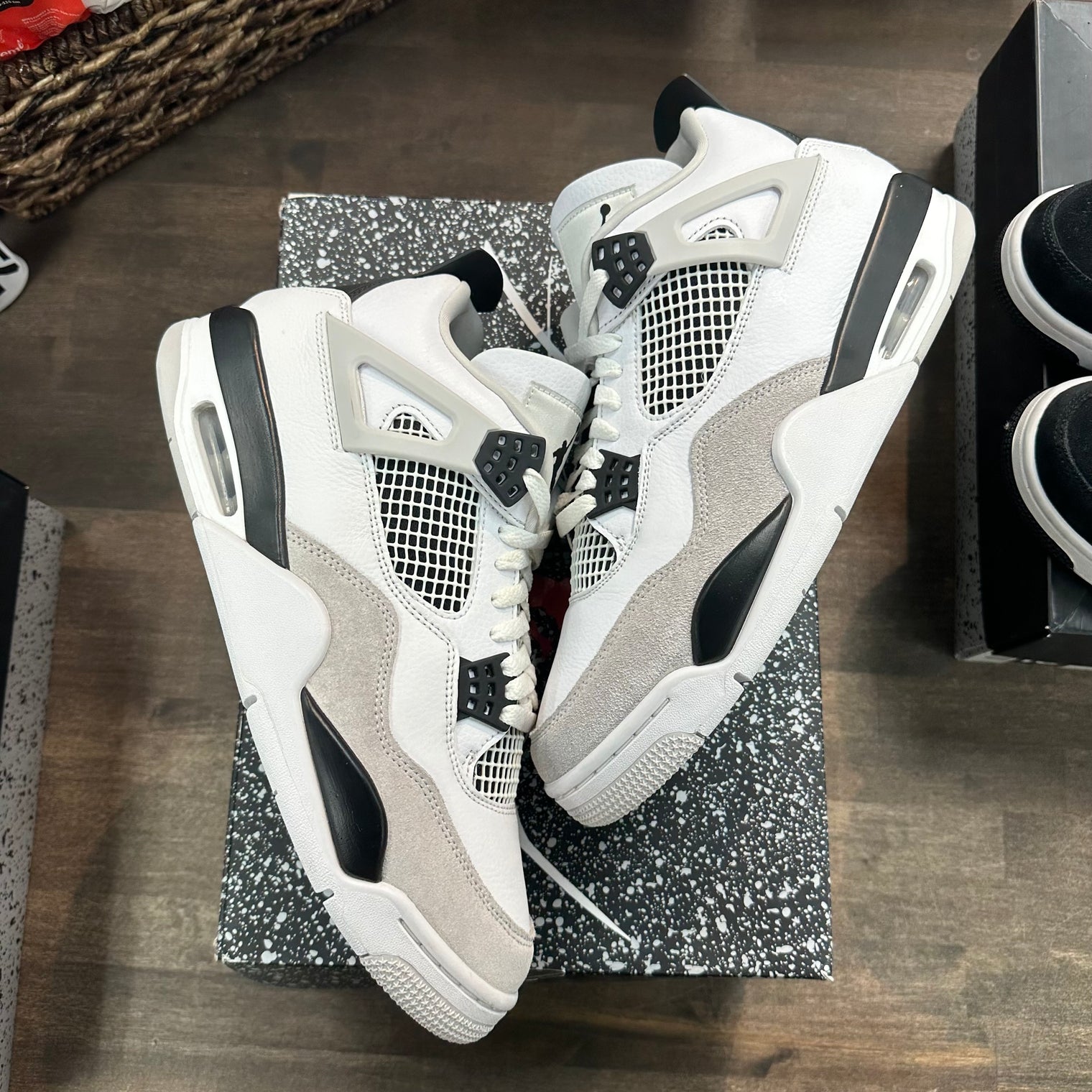 Military Black Jordan 4 Retro (USED)