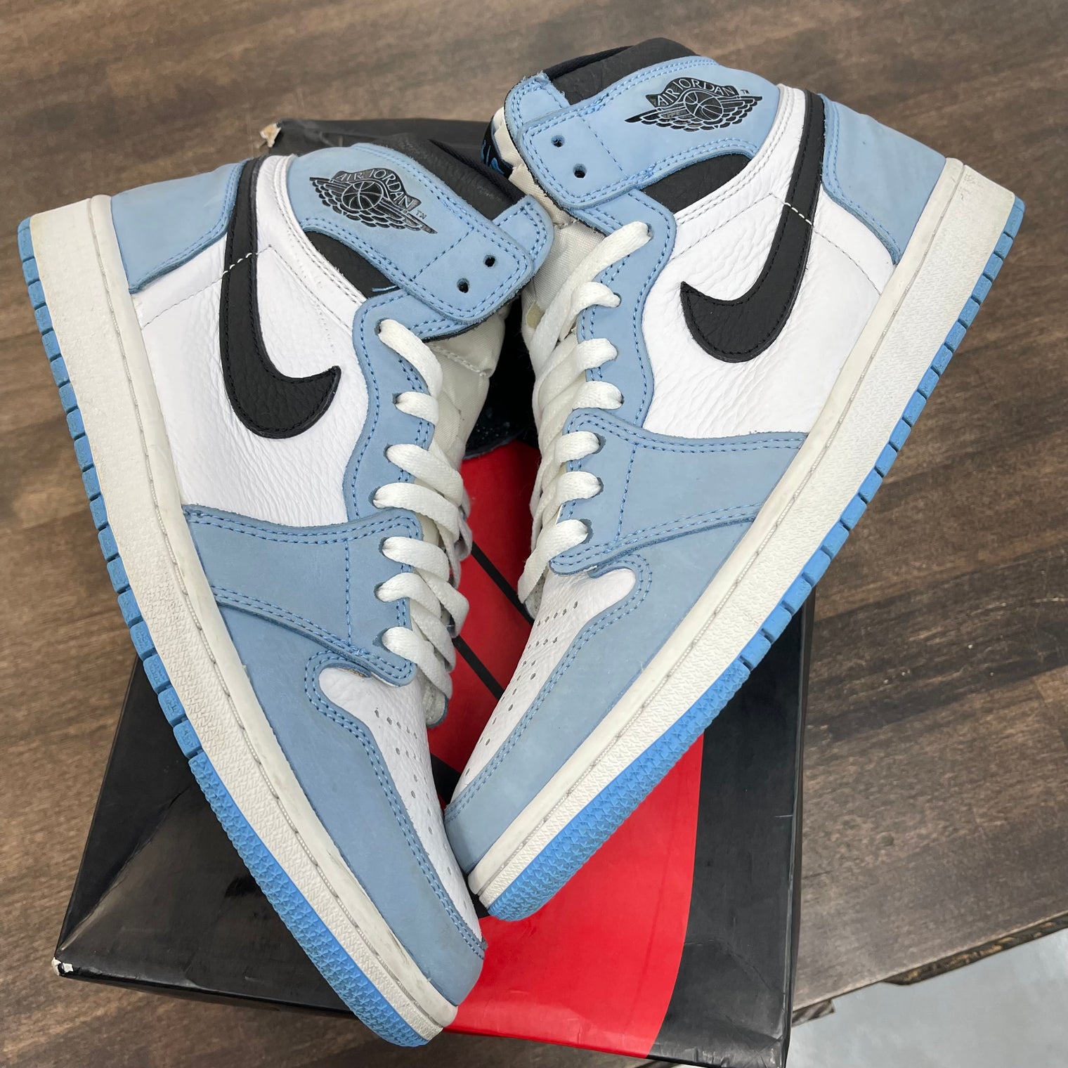 University Blue Jordan 1 High (USED, No box)