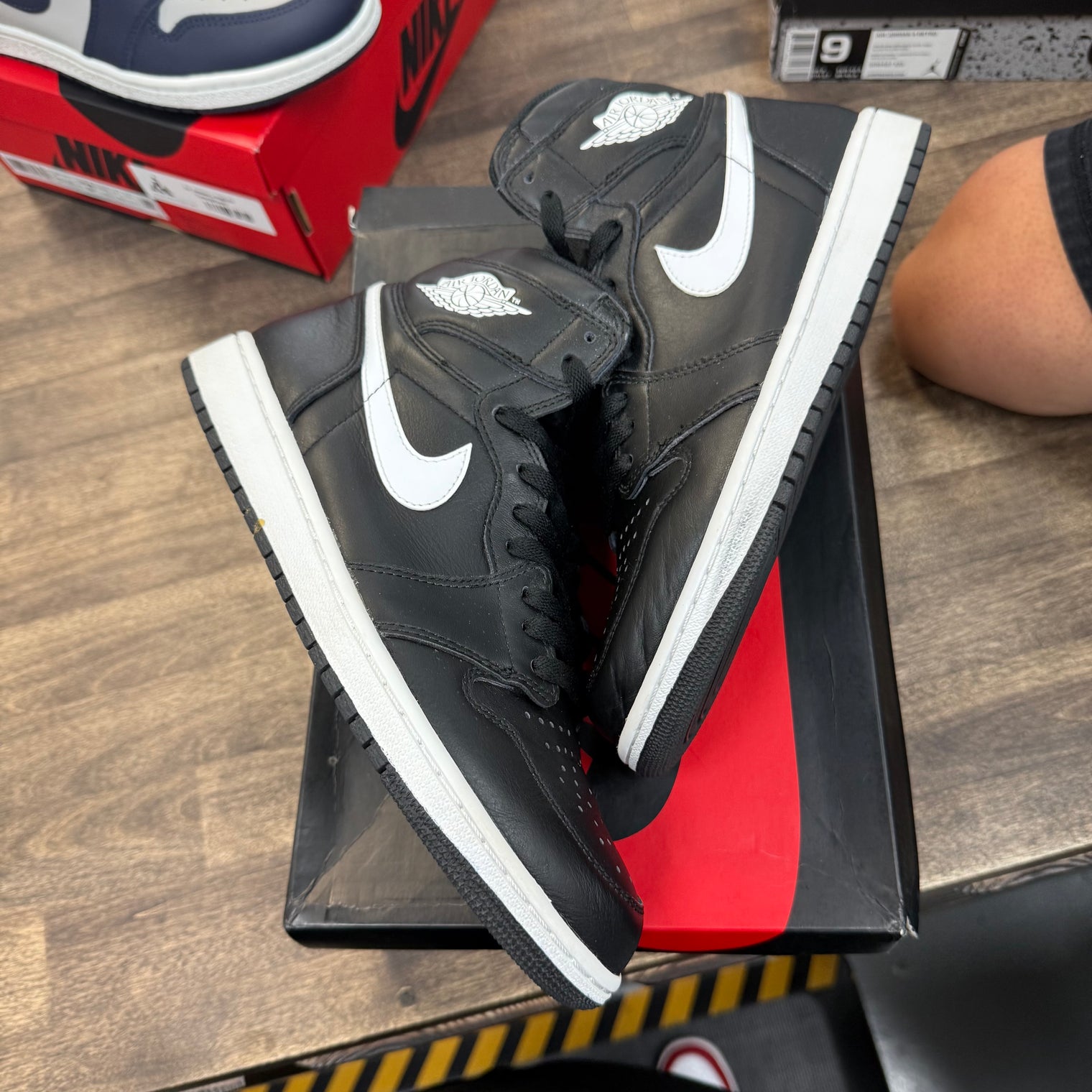 Yin Yang Jordan 1 High (USED)
