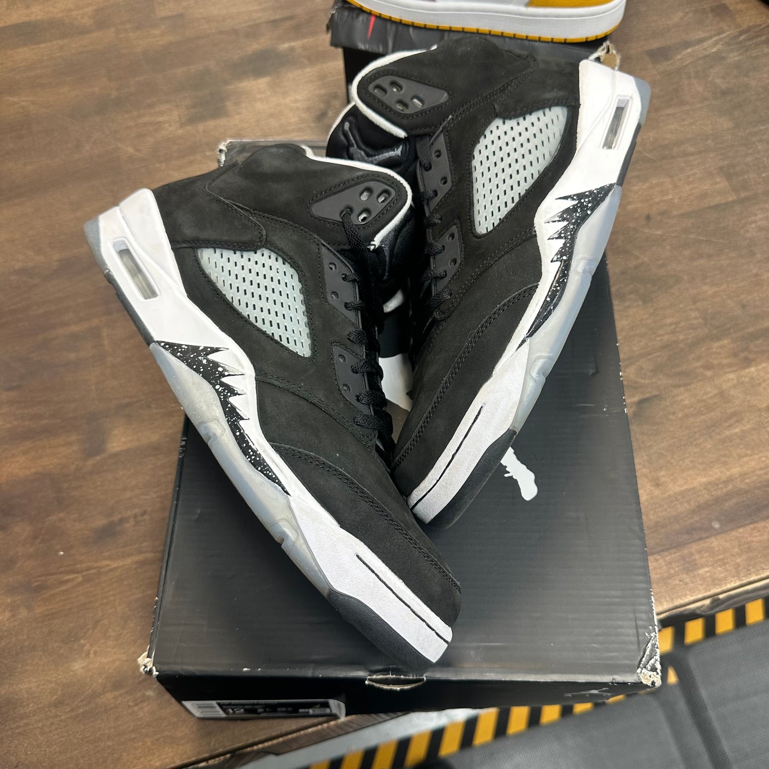 Moonlight Jordan 5 (USED)