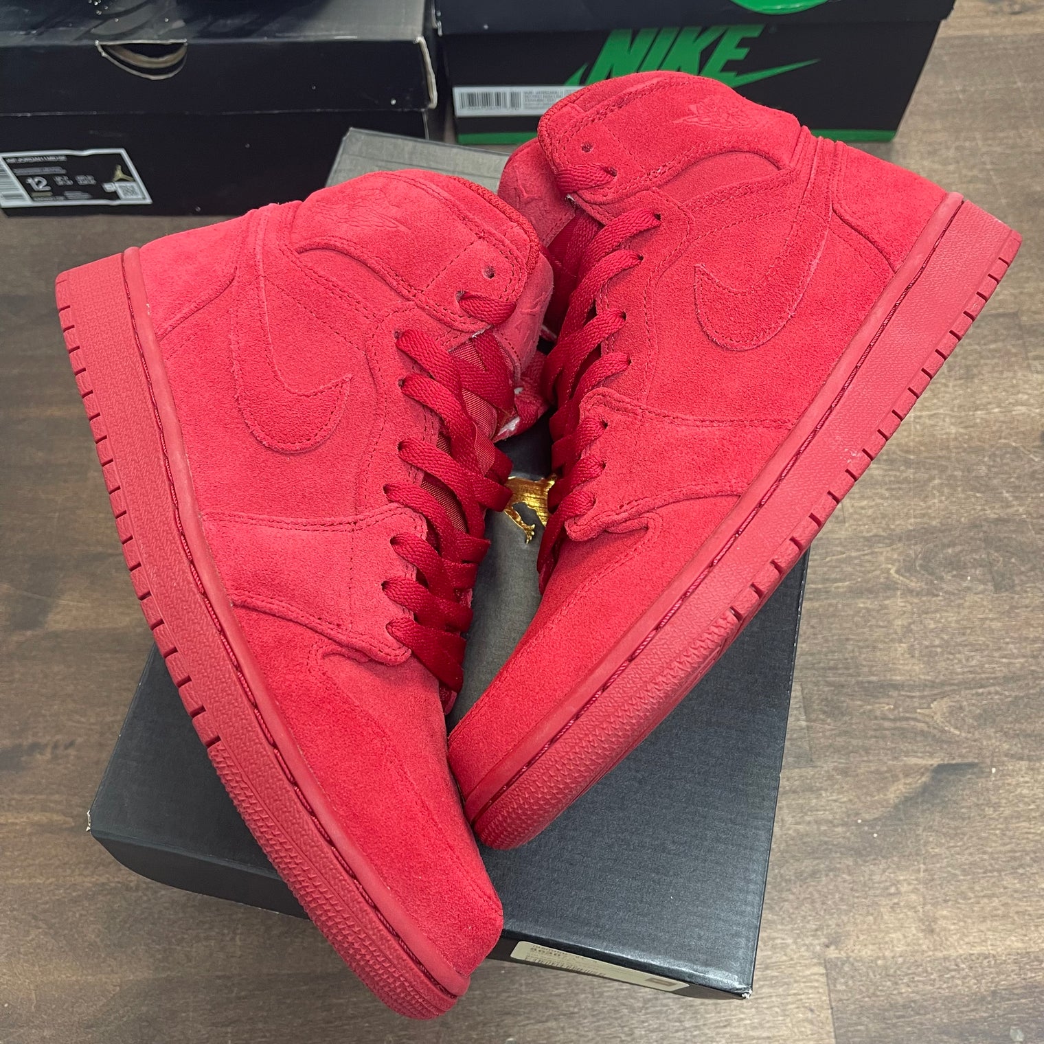 Red Suede Jordan 1 High (USED)