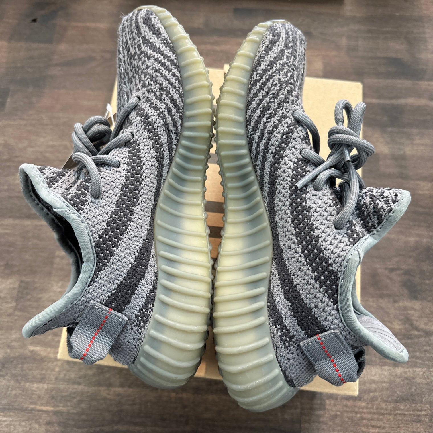 Beluga Yeezy 350 (USED, Replacement Box)